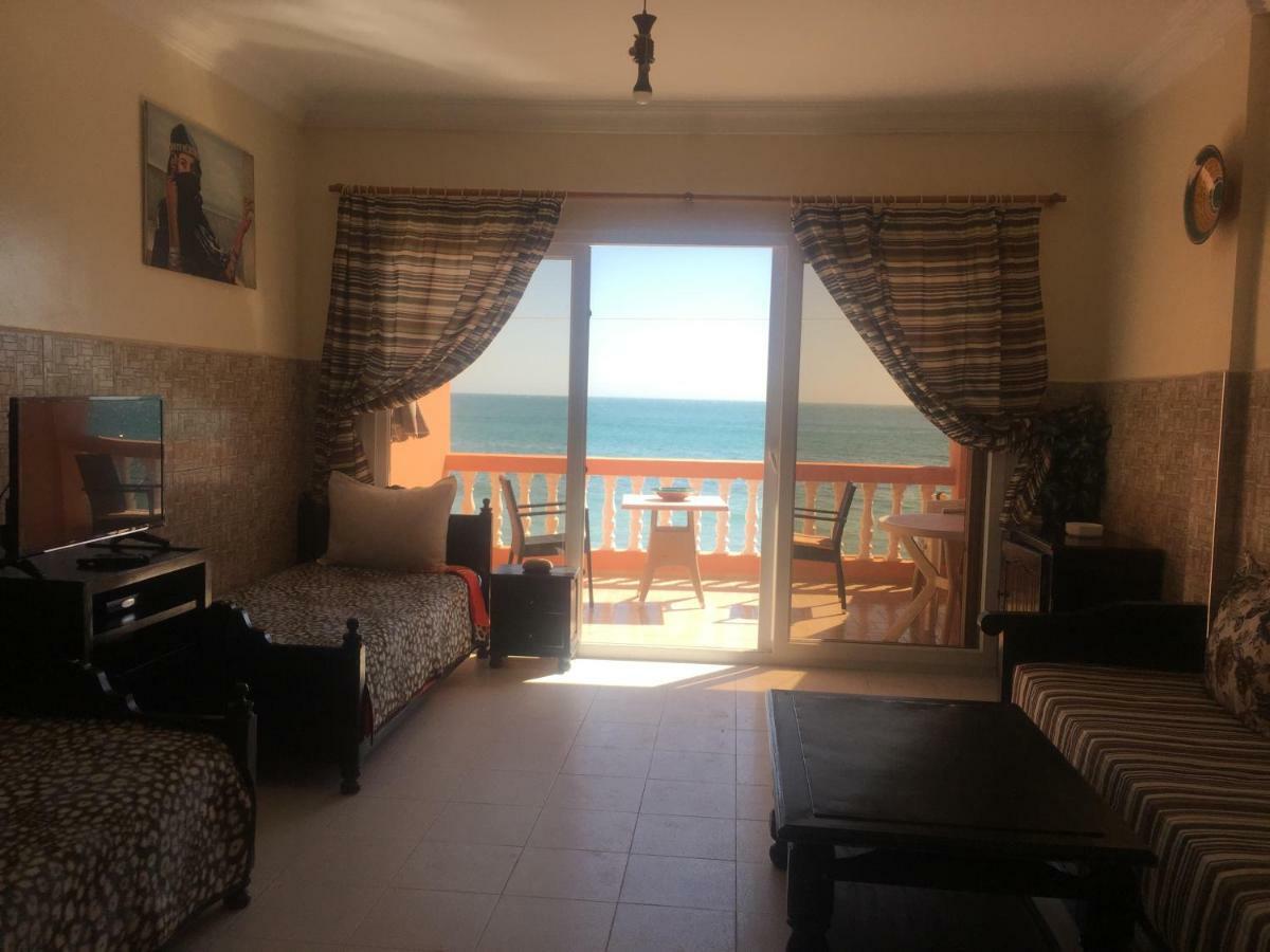 Beautiful Apartment Directly At The Beach Of 타가주트 외부 사진